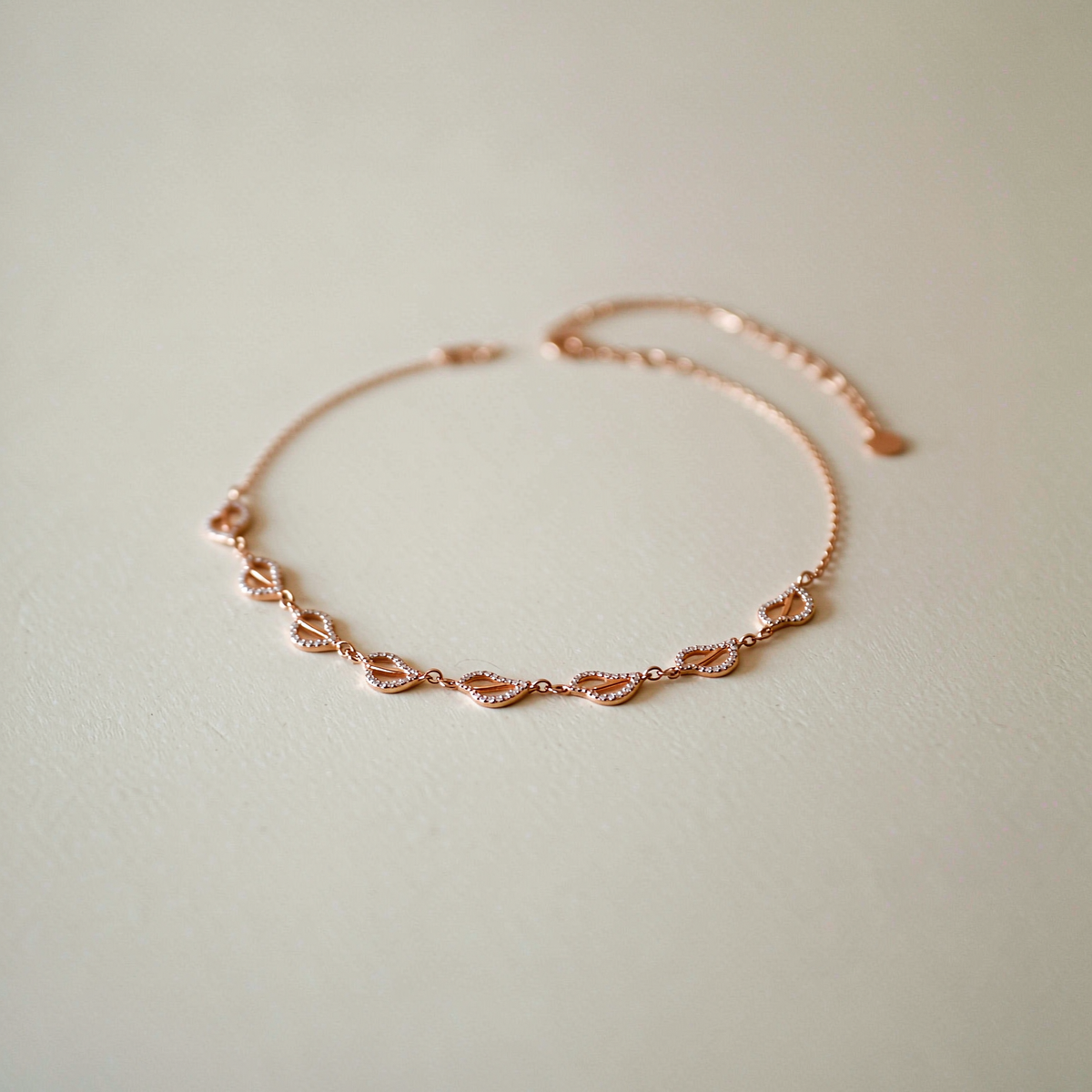 Petal Pavé Choker